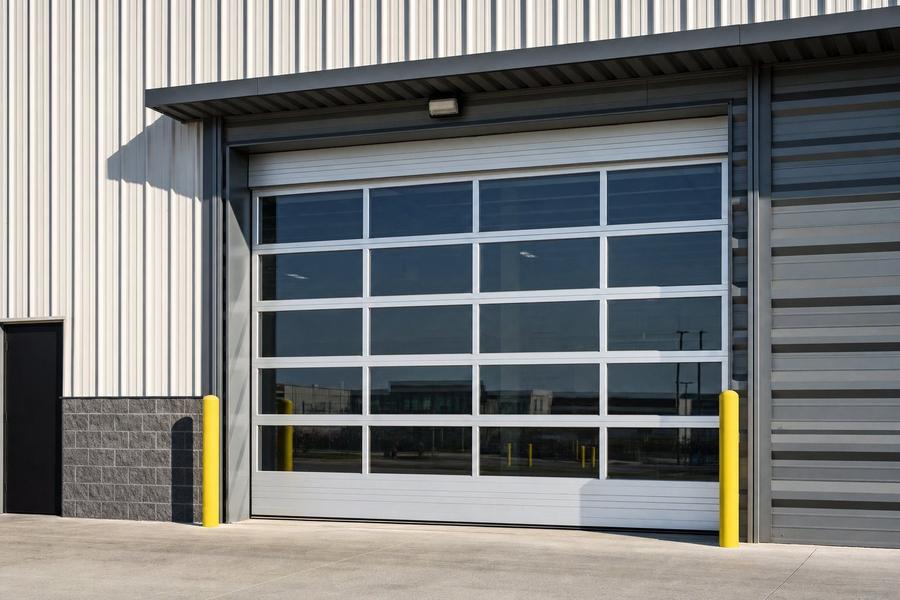 Commercial Garage Doors: Complete Guide for Ottawa Property Ma...