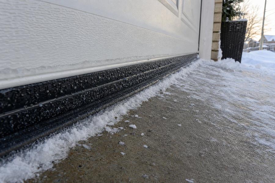 Garage Door Not Opening in Cold Weather? Here's Why (Ottawa Gu...